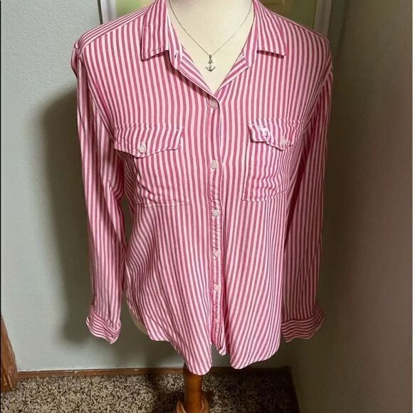 EUC Abercrombie & Fitch Pink & White Stripped Button Down Shirt #182 - Picture 1 of 3